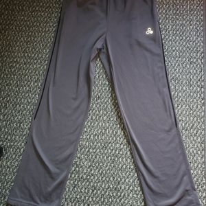 Boys sweatpants with pockets